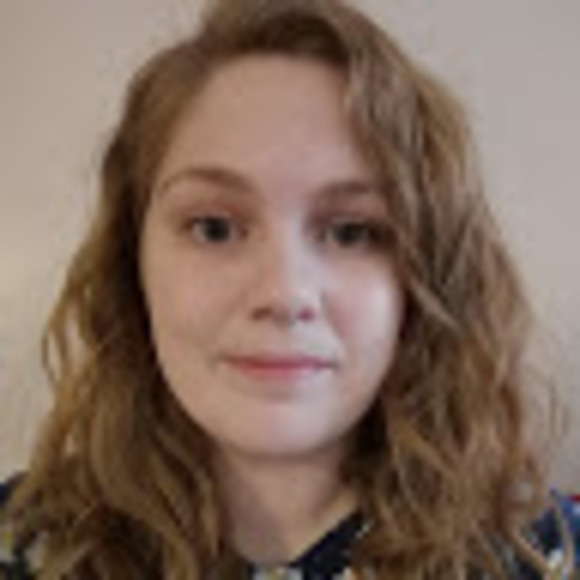 Meet your Posher, Sarah - Picture 1 of 1